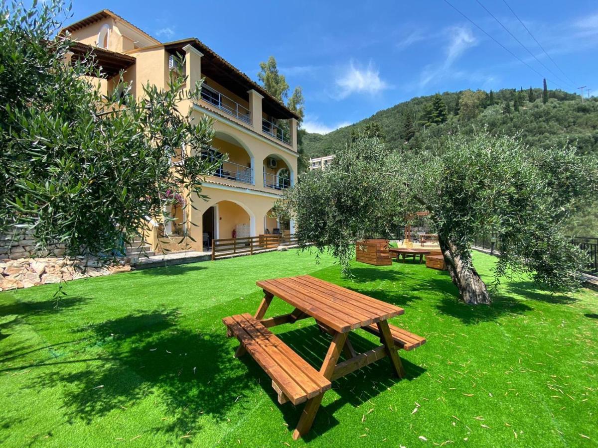 Silent Bay Apartments Katavolos Екстер'єр фото